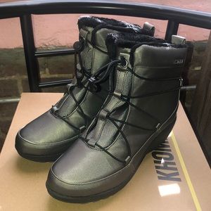 🌈 *NEW* Khombu Winter Boots